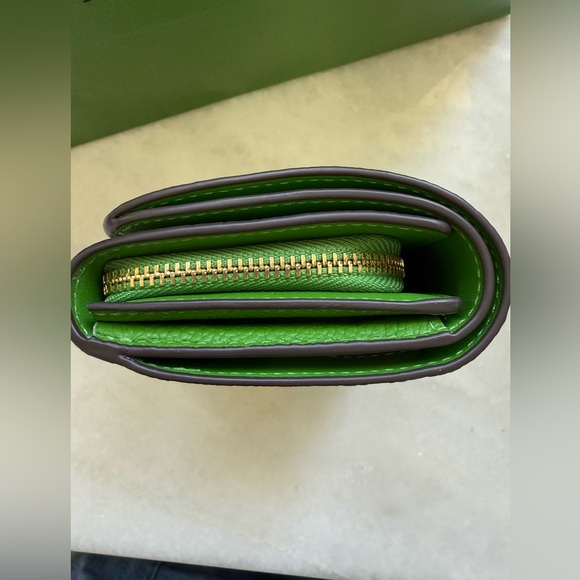 Kate Spade Kayla Pebbled Leather Green Wallet NWT - Picture 10 of 13